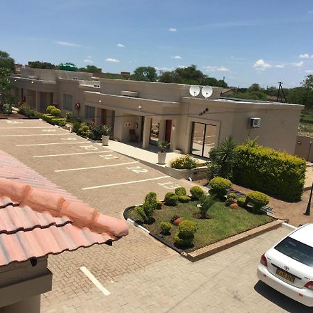 Hill View Inn Serowe Esterno foto
