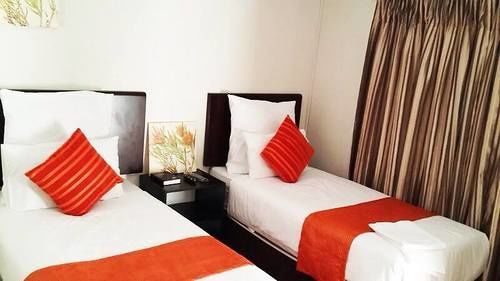 Hill View Inn Serowe Esterno foto